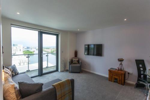 Gallery image of Waterfront West End Apartment in Glasgow