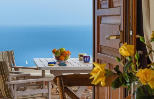 Γενική θέα στη θάλασσα ή θέα στη θάλασσα από  αυτό το διαμέρισμα