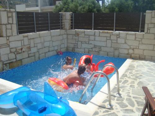 Piscina di “Theeporto” Maisonette with pool o nelle vicinanze