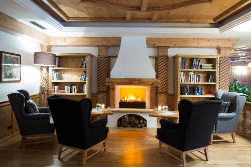 Gallery image of Sport Hotel Majarè in Pozza di Fassa