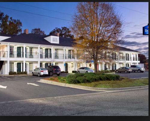 Gallery image of Baymont by Wyndham Roanoke Rapids in Roanoke Rapids