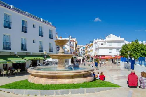 LA CARIHUELA TORREMOLINOS - STUDIO 2- COSTA SOL HOLIDAY RENTALS
