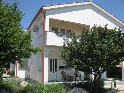 Το κτήριο όπου στεγάζεται  ο ξενώνας