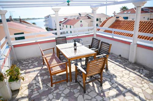 Φωτογραφία από το άλμπουμ του Apartments Bazilika σε Novalja