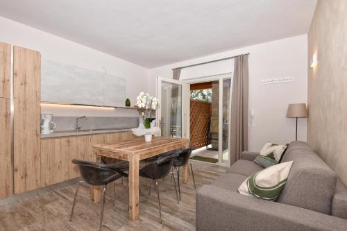 Posedenie v ubytovaní Verdeulivo Relax Home - Ruculì Hospitality