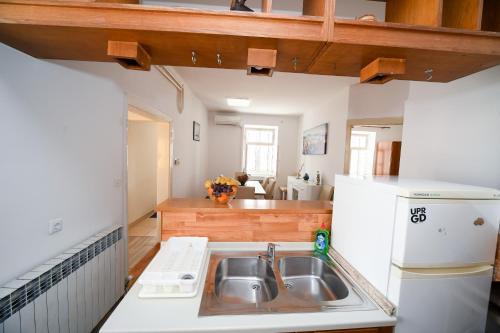 Φωτογραφία από το άλμπουμ του Apartments Bazilika σε Novalja