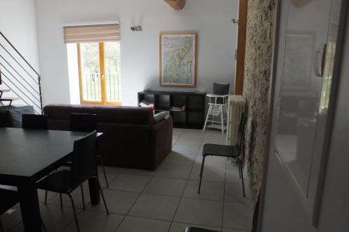 Posezení v ubytování Gîte Séchoir du Nan