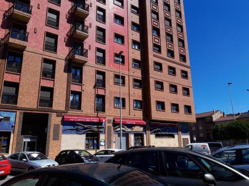 El edificio en el que está el departamento