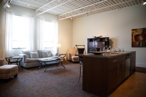 The Lofts at the Five & DIme – Photos 5