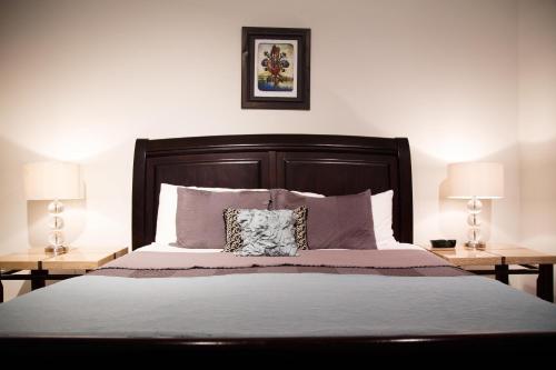 Katil atau katil-katil dalam bilik di The Lofts at the Five & DIme
