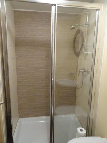 Salle de bains dans l'établissement Kramer Hiša