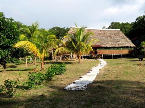 Zahrada ubytování Intillama Jungle Lodge EIRL