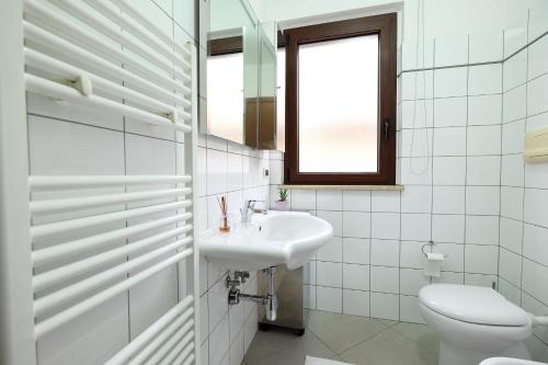 Ένα μπάνιο στο Mango Pineto Vacanza