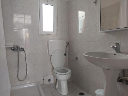 Un baño de Prokymaia Apartment 1