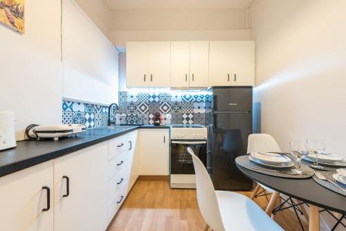Gorgeous & Modern At Ampelokipi Metro Station By Greece Apartments