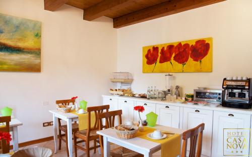 Dapur atau dapur kecil di Hotel Casanova