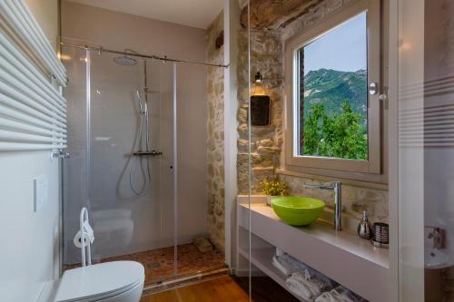 Bilik mandi di Palazzo Serre - Natura & Piscina