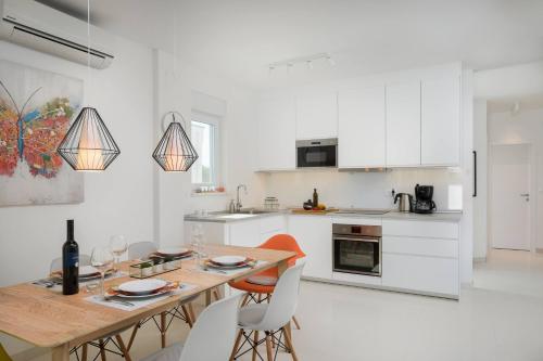HOLIDAY HOME VENTUM