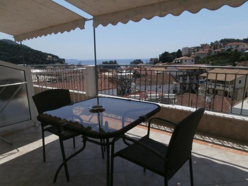Christina Studios & Apartments