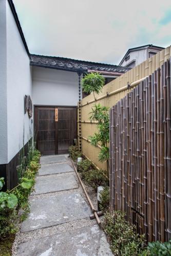 宿本陣蒲生 120平米上質和邸 2庭園 大型浴室 地下鉄3分 心斎橋直通