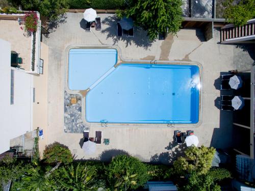La alberca dentro o cerca de Sailom Hotel Hua Hin - SHA Extra Plus