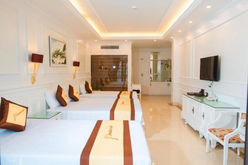 Μια τηλεόραση ή/και κέντρο ψυχαγωγίας στο PARADISE HOTEL