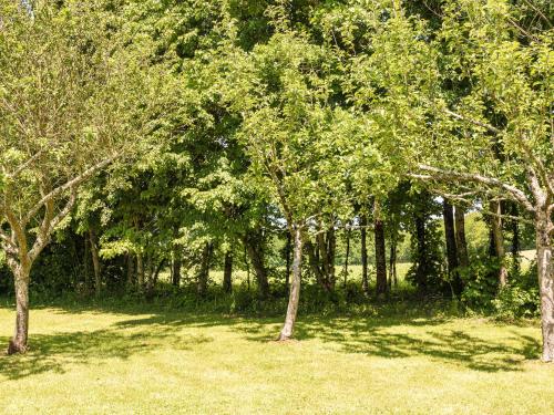 Un jardín fuera de Rustic Chic Country Cottage