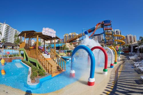 a water park with a water slide and slides at Boulevard Suíte Hotel by WAM Experience in Caldas Novas