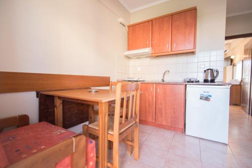Una cocina o cocineta en acquablue apartments
