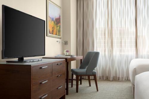 InterContinental Houston, an IHG Hotel Image