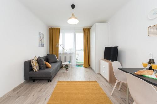 SuperApart Belwederska A MiniStudio, Balcony, Kitchen, Pet-Friendly, TV & Wifi