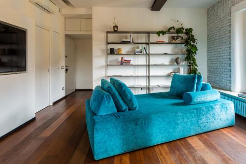 Stellar Design 2BR Loft next to Navigli & Duomo
