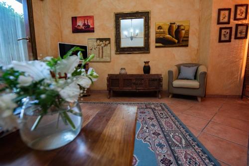Gallery image of Il Borgo sul Lago in Pizzo
