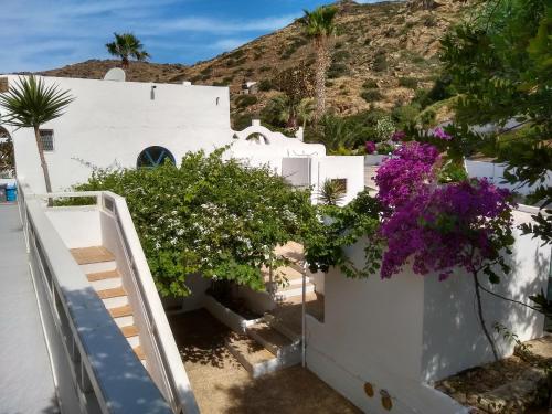 Gallery image of Marcos Beach in Mylopotas