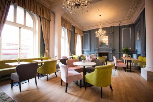 The Clermont London, Victoria Image