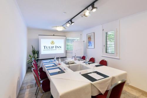 Zona business o sala de conferencias en Tulip Inn Beaulieu Lausanne