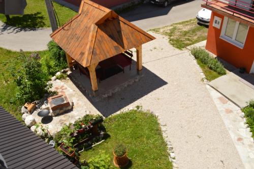 Zahrada ubytování Apartmani Božana Vojinović