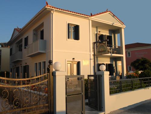 Irene ROOMS & STUDIOS PETRA