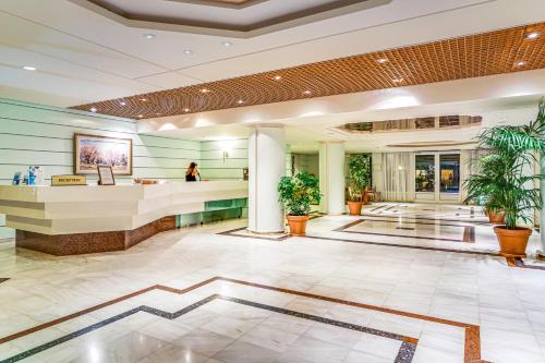 The lobby or reception area at Creta Royal - Adults Only