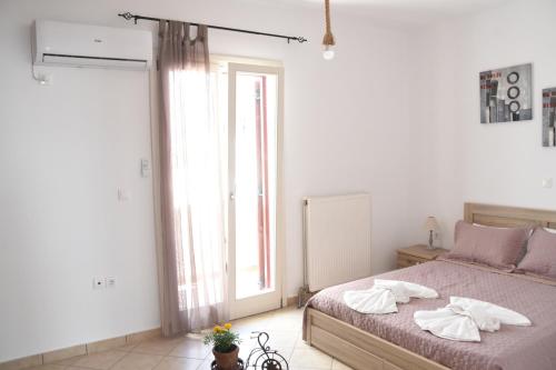 Little Yard Studios & Apartments #2