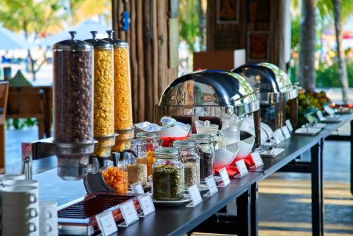 Mad på resortet eller i nærheden