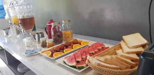 Makanan di atau berdekatan homestay