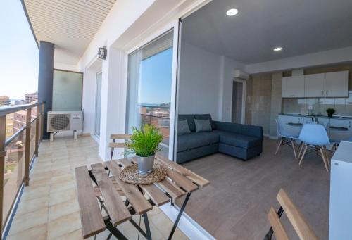 Apartamentos AR Melrose Place