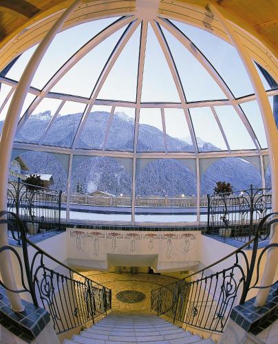 a room with a large glass domed ceiling at Wellness & Relax Hotel Milderer Hof in Neustift im Stubaital