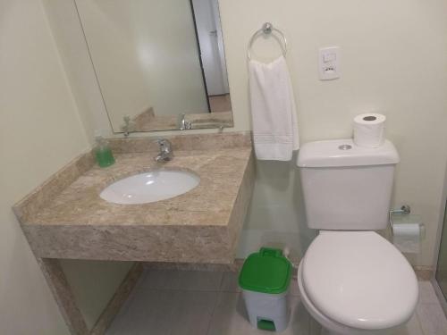 Bilik mandi di Hotel Vila Germânica