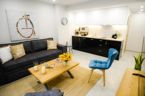 Your Home Away from Home in Erectheium