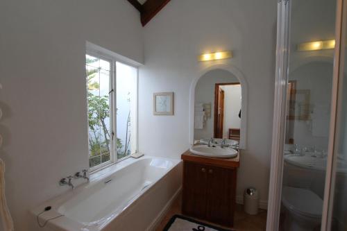 Gallery image of The Whaling Station Guesthouse in Plettenberg Bay