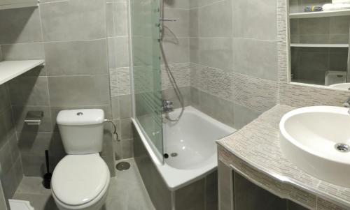Kúpeľňa v ubytovaní Duplex Daises