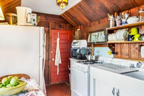 Rustic Rockport Cottage – Photos 5
