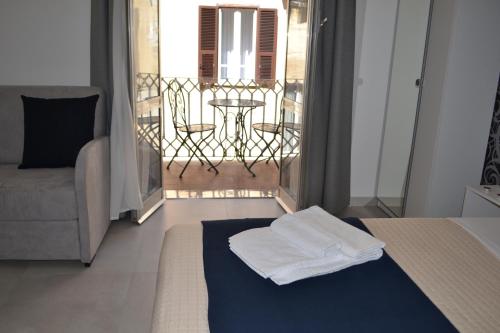Postel nebo postele na pokoji v ubytování Alba rooms
